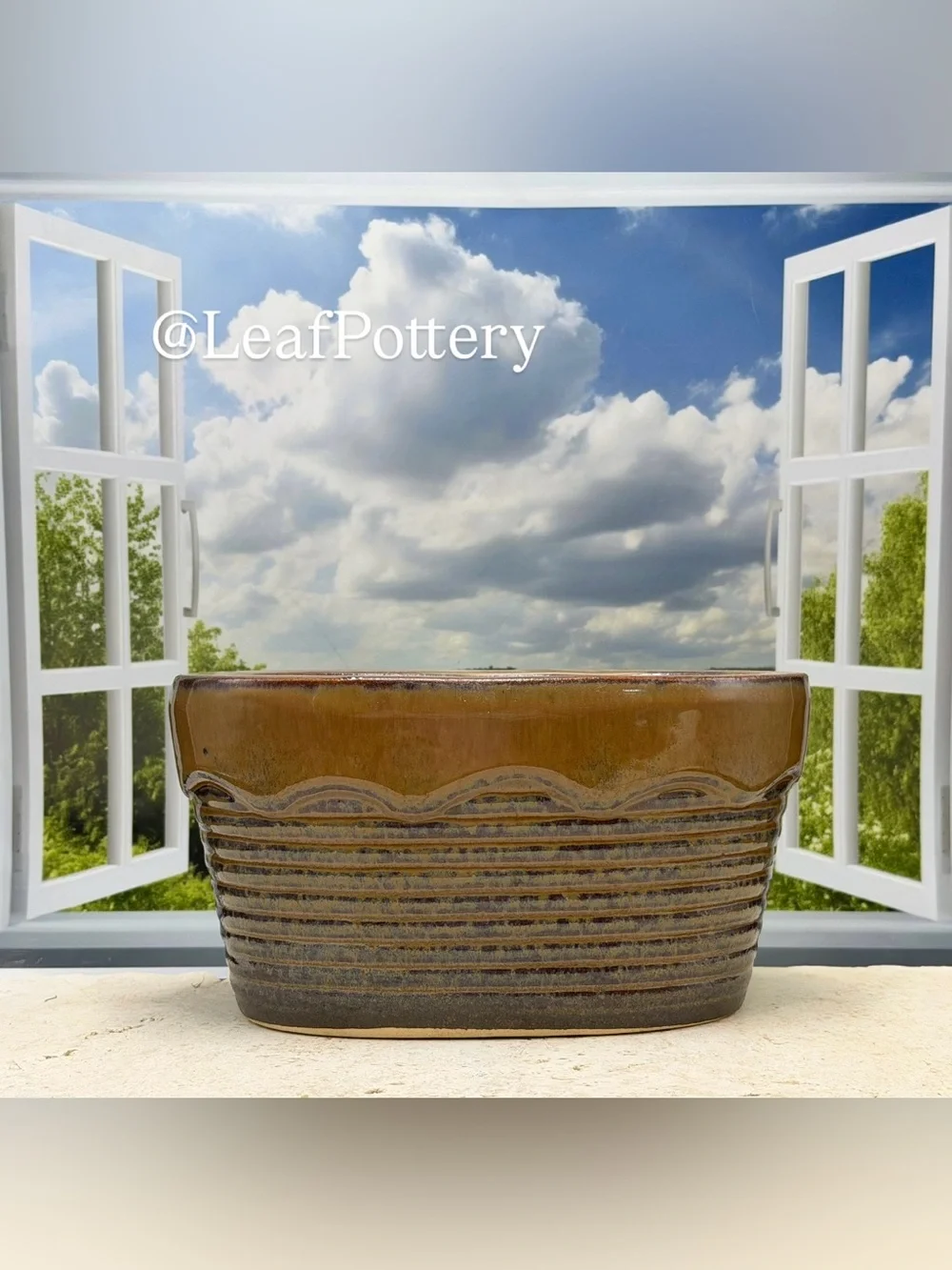Brown Ceramic Oval Planter with Drainage Hole | Speckled Brown Pottery Plant Pot